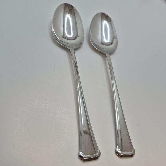 Oneida SSS Maestro St. Leger Vintage Serving Spoons Set of 2 Discontinued - Picture 4 of 16